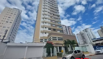 Apartamento com 2 quartos para alugar na Avenida Salvador Di Bernardi, 343, Campinas, São José, 61 m2 por R$ 3.000