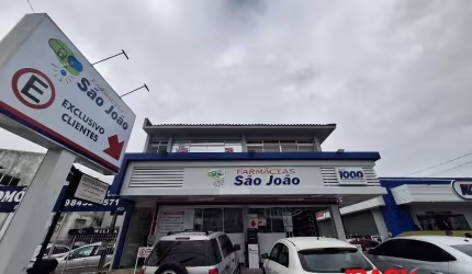 Sala comercial para alugar na Rua Vereador Osvaldo de Oliveira, 4033, Centro, Palhoça por R$ 1.400