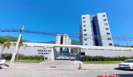 Apartamento com 2 quartos para alugar na Rua Arcanjo Cândido da Silva, 702, Praia de Fora, Palhoça, 50 m2 por R$ 2.450