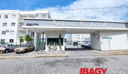 Apartamento com 2 quartos para alugar na Rua Jordelino João da Rosa, 499, Vendaval, Biguaçu, 56 m2 por R$ 1.600