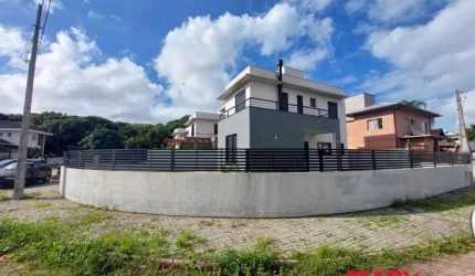 Casa com 4 quartos para alugar na Rua Vista do Sol, 20, Campeche, Florianópolis por R$ 7.200