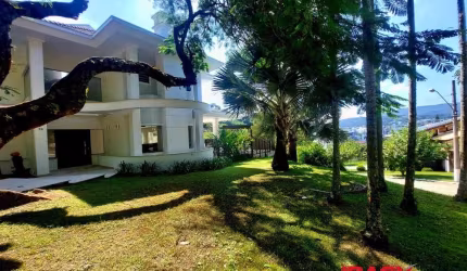 Casa em condomínio fechado com 4 quartos para alugar na CAPITÃO ROMULDO DE BARROS, 705, Carvoeira, Florianópolis, 477 m2 por R$ 20.500