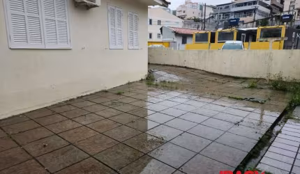 Casa com 4 quartos para alugar na Servidão Corintians, 100, Pantanal, Florianópolis, 120 m2 por R$ 5.500