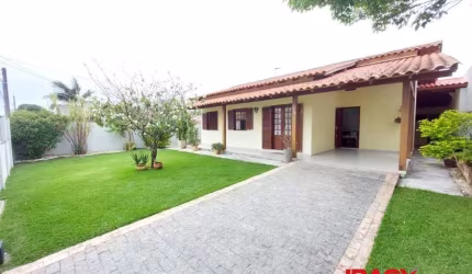 Casa com 3 quartos para alugar na Servidão José Manoel Pacifico, 170, Ingleses do Rio Vermelho, Florianópolis, 175 m2 por R$ 6.000