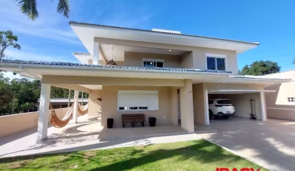 Casa com 4 quartos para alugar na Sao Jorge, 177, Alto Arroio, Imbituba, 400 m2 por R$ 8.000