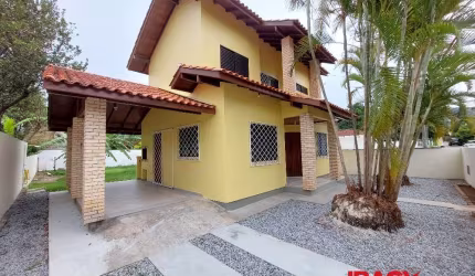 Casa com 2 quartos para alugar na Rua da Lagoinha Pequena, 312, Rio Tavares, Florianópolis, 100 m2 por R$ 6.700