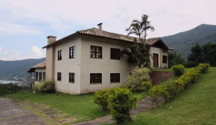 Casa para alugar na Rua Manoel Antônio Lima, 500, Nova Palhoça, Palhoça, 178 m2 por R$ 4.000