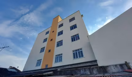 Apartamento com 2 quartos para alugar na Rua Santos Dumont, 840, Ponte do Imaruim, Palhoça, 60 m2 por R$ 1.780