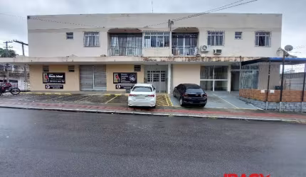 Ponto comercial com 1 sala para alugar na Rua Santos Saraiva, 2126, Estreito, Florianópolis, 90 m2 por R$ 2.500