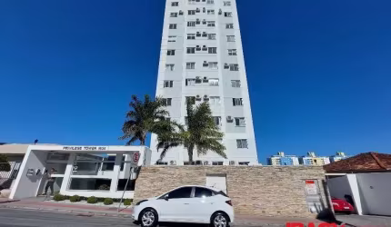 Apartamento com 2 quartos para alugar na Rua Elis Regina, 1635, Areias, São José, 55 m2 por R$ 2.500