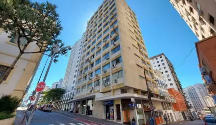 Apartamento com 1 quarto para alugar na Rua dos Ilhéus, 142, Centro, Florianópolis, 55 m2 por R$ 1.800