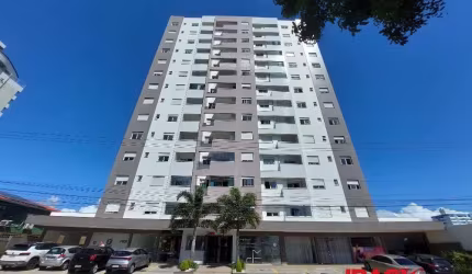 Apartamento com 2 quartos para alugar na Rua Santo Antônio, 855, Barreiros, São José, 64 m2 por R$ 2.900