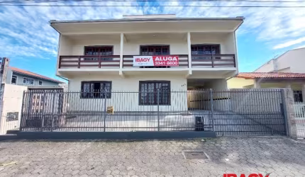 Apartamento com 3 quartos para alugar na Rua Santos Dumont, 840, Ponte do Imaruim, Palhoça, 106 m2 por R$ 2.300