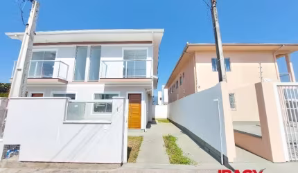 Casa com 2 quartos para alugar na Lauro Bechtold, 186, Nova Palhoça, Palhoça, 61 m2 por R$ 2.500