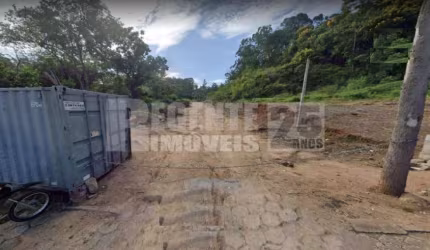 Terreno à venda no bairro Carvoeira em Florianópolis