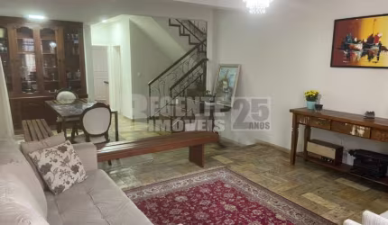 Casa à venda no bairro Centro em Florianópolis