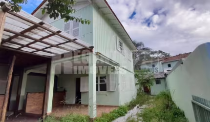 Casa com 7 quartos para alugar na Rua Vereador Osni Ortiga, 58, Lagoa da Conceição, Florianópolis por R$ 8.000
