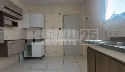 Apartamento à venda com 3 quartos no bairro Pantanal em Florianópolis.
