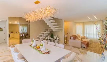 Casa à venda bairro Pedra Branca em Palhoça