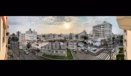 Apartamento à venda com 3 quartos no bairro Balneário do Estreito em Florianópolis