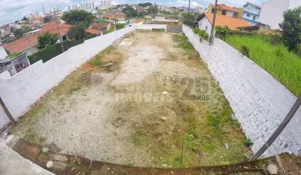 Terreno à venda no bairro Jardim Atlântico em Florianópolis.