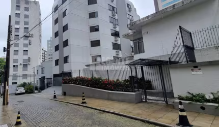 Apartamento com 3 dormitórios no Centro de Florianópolis
