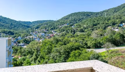 Apartamento à venda no bairro Itacorubi em Florianópolis