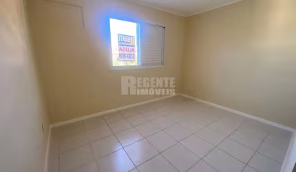 Excelente apartamento de 2 dormitórios para locação no bairro Carvoeira!