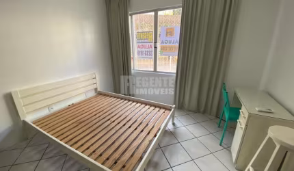 Kitnet mobiliada para alugar no bairro Trindade, ao lado da UFSC!