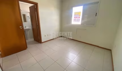 Ótimo apartamento com 2 dormitórios para locação no bairro Barreiros!