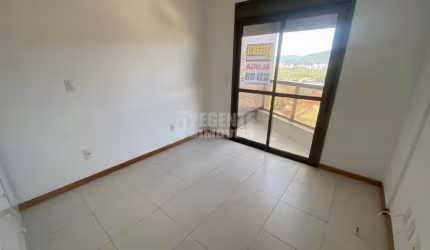 Ótimo apartamento de 2 dormitórios no bairro Trindade!