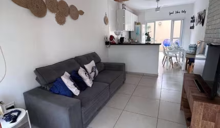 Sobrado com 2 dormitórios à venda, 82 m² por R$ 450.000,00 - Massaguaçu - Caraguatatuba/SP