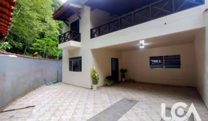 Sobrado com 3 dormitórios à venda por R$ 650.000 - Jardim Terralão - Caraguatatuba/SP