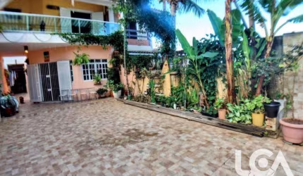 OPORTUNIDADE - Sobrado com 5 dormitórios à venda, 267 m² por R$ 740.000 - Massaguaçu - Caraguatatuba/SP