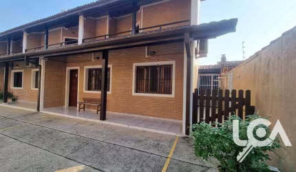 Casa com 2 dormitórios à venda, 74 m² por R$ 650.000,00 - Massaguaçu - Caraguatatuba/SP