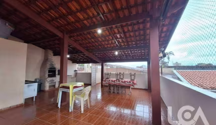 Casa com 4 dormitórios à venda, 117 m² por R$ 650.000 - Indaiá - Caraguatatuba/SP