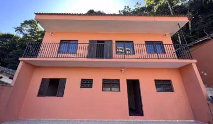 Sobrado com 3 dormitórios à venda, 378 m² por R$ 620.000,00 - Prainha - Caraguatatuba/SP