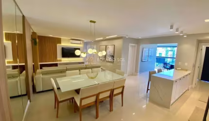 Veritá apartamento com 3 suítes e 2 vagas na Meia Praia