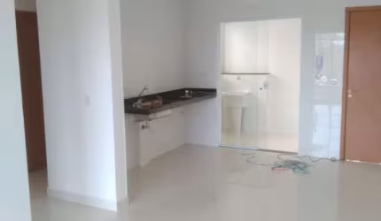APARTAMENTO NOVO COM 2 DORMITÓRIOS NAS TONINHAS.