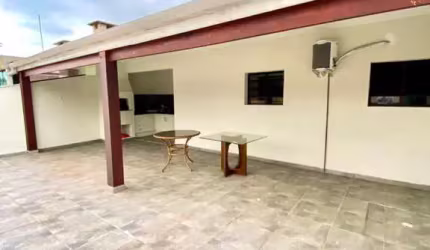 COBERTURA DUPLEX COM 3 DORMITÓRIOS NO CENTRO.