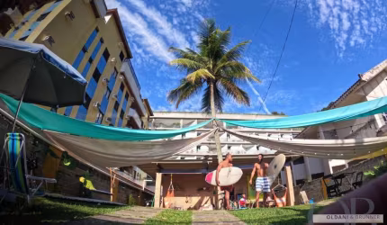 HOSTEL MOBILIADO COM 5 DORMITÓRIOS NA PRAIA GRANDE.