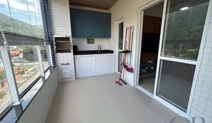 APARTAMENTO MOBILIADO COM 2 DORMITÓRIOS NAS TONINHAS.