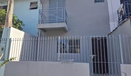 SOBRADO COM 2 DORMITÓRIOS NO ITAGUÁ.