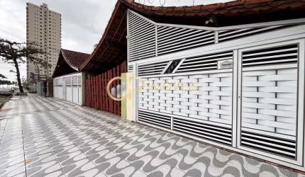 Casa com 2 quartos, Maracanã, Praia Grande - R$ 510 mil, Cod: 771