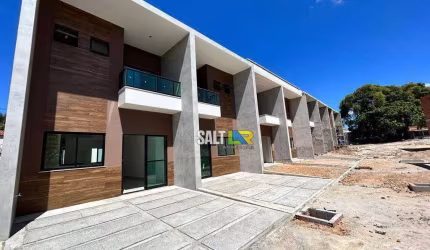 Casa com 3 dormitórios à venda, 101 m² por R$ 545.000,00 - Maraponga - Fortaleza/CE
