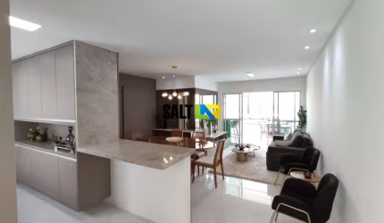 Apartamento com 3 dormitórios à venda, 107 m² por R$ 669.996,79 - Centro - Euséb