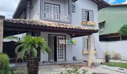 Casa com 4 dormitórios à venda, 263 m² por R$ 850.000,00 - Cambeba - Fortaleza/CE