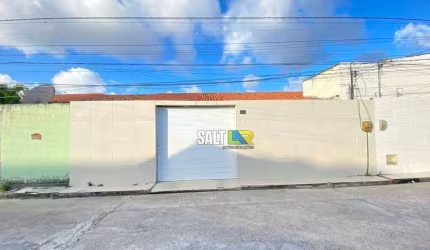 Casa com 2 dormitórios à venda, 80 m² por R$ 290.000,00 - Passaré - Fortaleza/CE