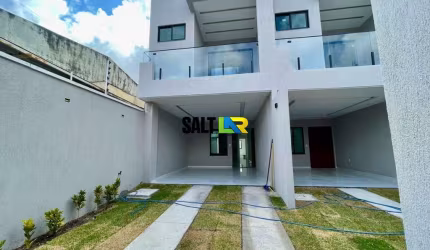 Casa com 4 dormitórios à venda, 86 m² por R$ 580.000 - Maraponga - Fortaleza/CE