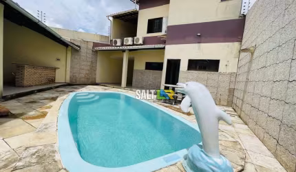 Casa com 3 dormitórios à venda, 280 m² por R$ 630.000 - Passaré - Fortaleza/CE